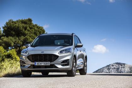 Ford Kuga Plug-in hybrid FWD 225Ps